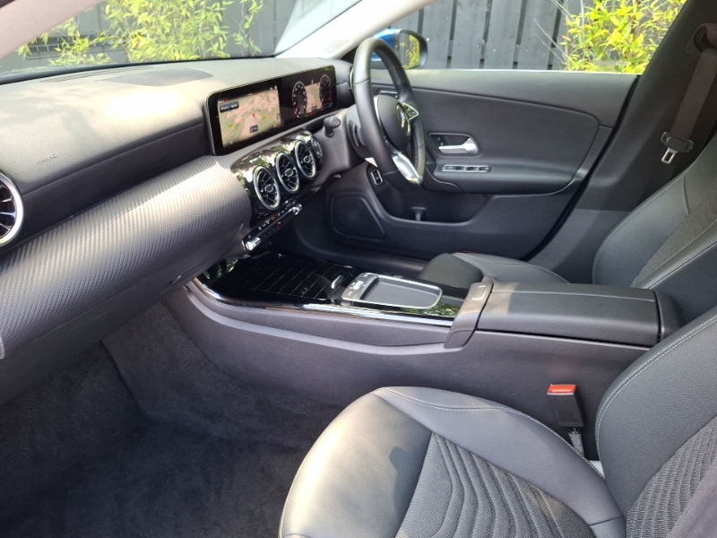 Mercedes-Benz CLA Class Cla 180 Sport Edition Tip Blue #5