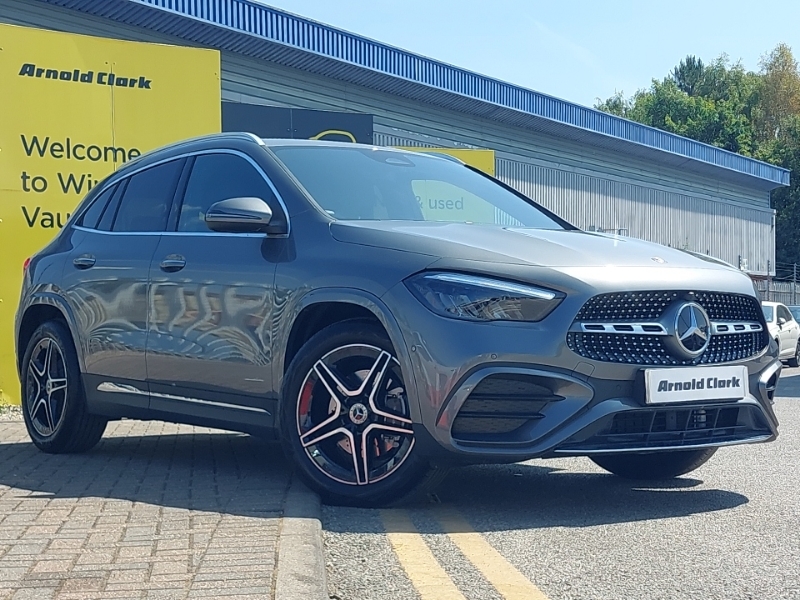 Mercedes-Benz GLA Class Gla 200 Amg Line Executive Grey