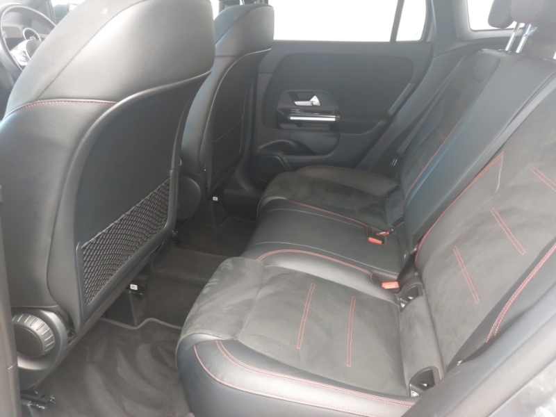 Mercedes-Benz GLA Class Gla 200 Amg Line Executive Grey #6