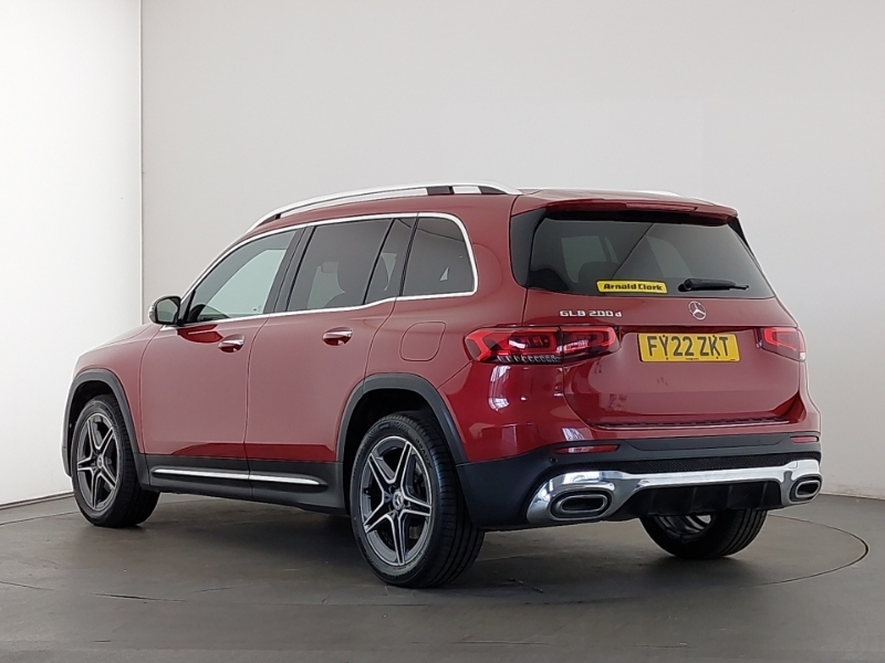Mercedes-Benz GLB Class Glb 200D Amg Line Premium 8G-tronic Red #2