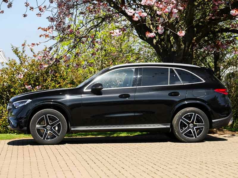 Mercedes-Benz GLC Class Glc 300E 4Matic Amg Line 9G-tronic Black #4