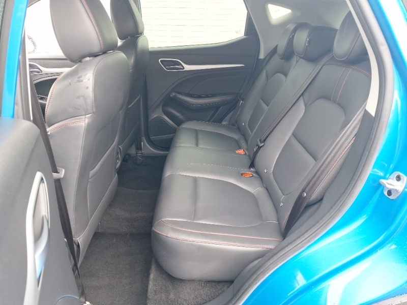 MG ZS 1.0T Gdi Exclusive Dct Blue #6