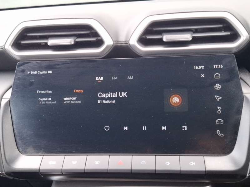 MG ZS 115Kw Se Ev Long Range 73Kwh Silver #11
