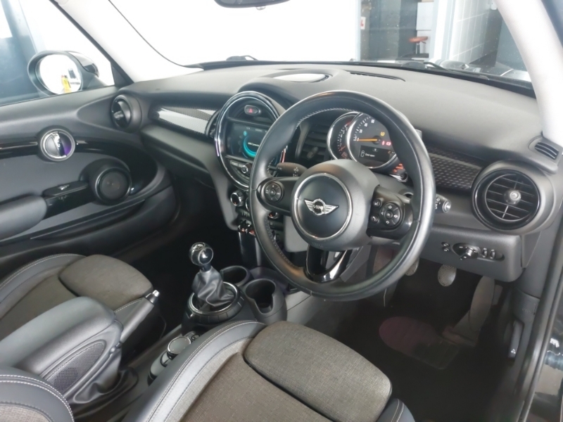 Mini Hatch 2.0 Cooper S Black #6