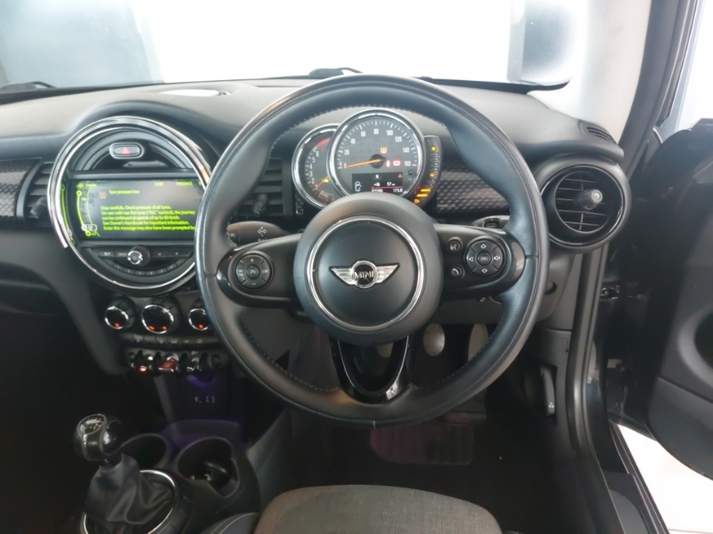 Mini Hatch 2.0 Cooper S Black #5