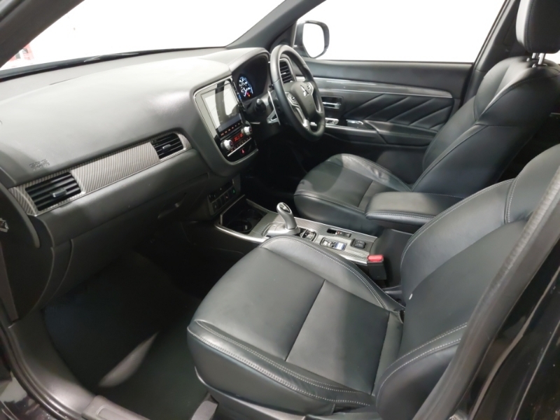 Mitsubishi Outlander 2.4 Phev Dynamic Black #5