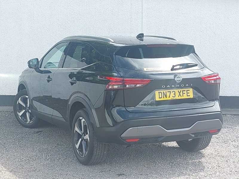 Nissan Qashqai 1.3 Dig-t Mh N-connecta Glass Roof DN73XFE Black #2