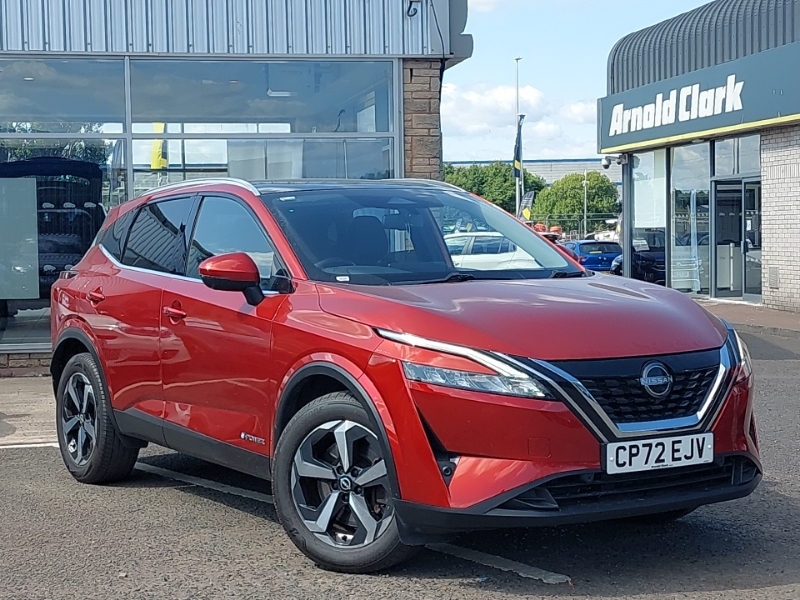 Nissan Qashqai 1.5 E-power N-connecta Glass Roof Red