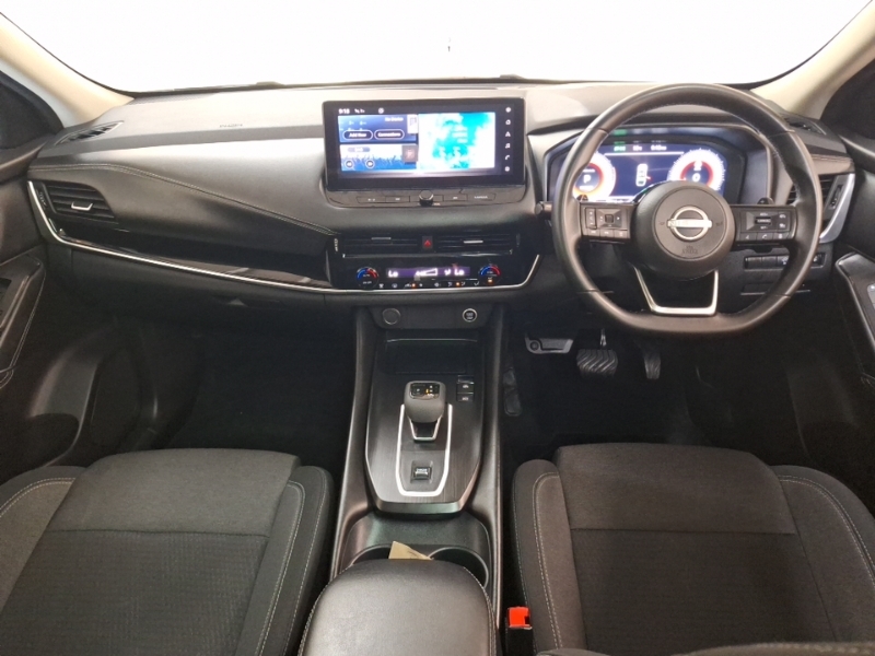 Nissan Qashqai 1.3 Dig-t Mh 158 N-connecta Glass Rf Xtronic Black #3