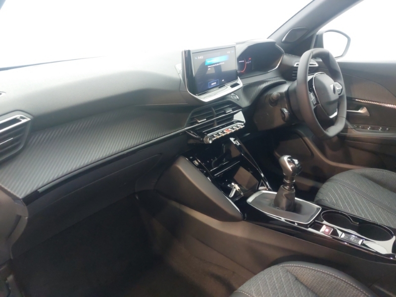 Peugeot 2008 1.2 Puretech Allure White #5