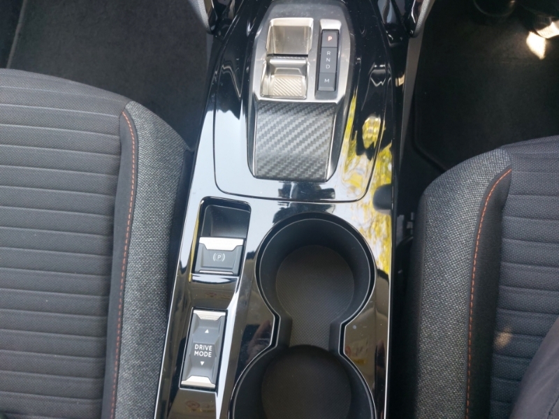 Peugeot 208 Active Premium Black #16