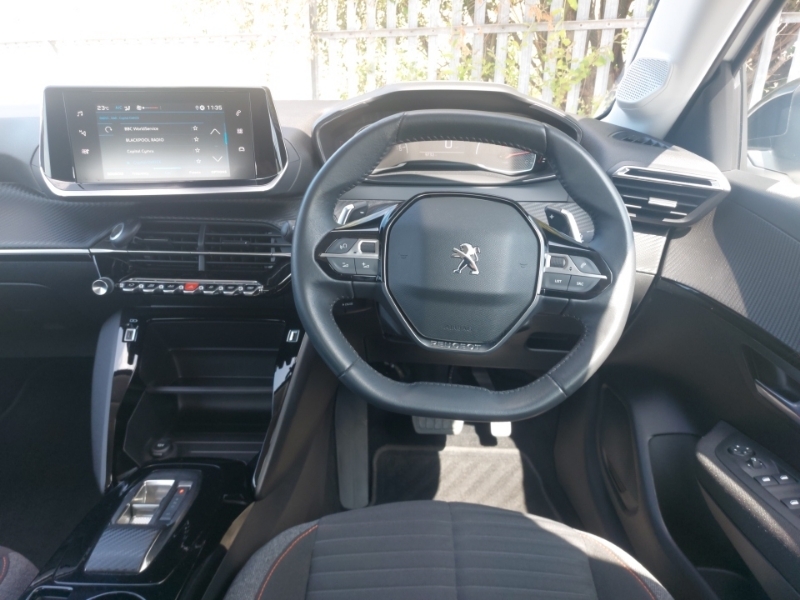 Peugeot 208 Active Premium Black #8