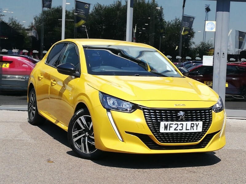Peugeot 208 1.2 Puretech 100 Allure Premium Eat8 Yellow