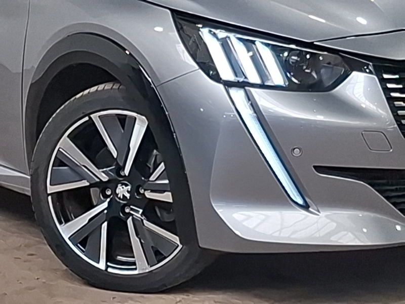 Peugeot 208 Puretech Active Ss White #20