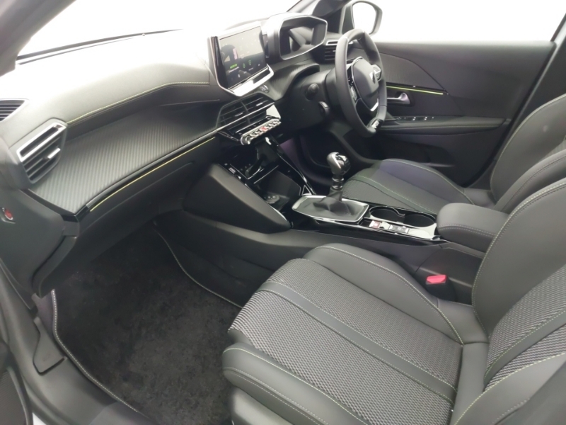 Peugeot 208 1.2 Puretech 100 Gt White #5