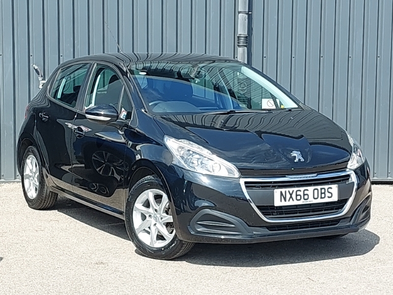 Peugeot 208 1.2 Puretech 82 Active Black