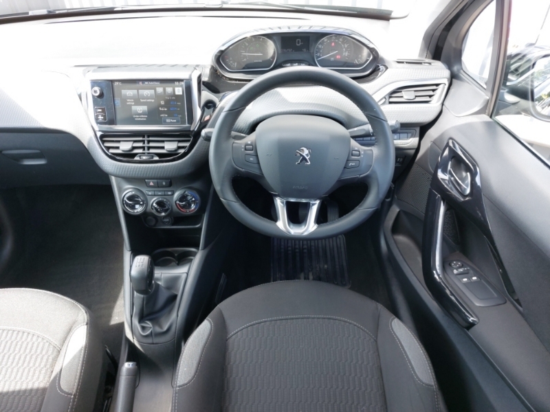 Peugeot 208 208 Active Blue #8