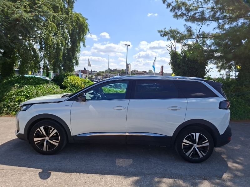 Peugeot 5008 1.5 Bluehdi Gt Eat8 White #4