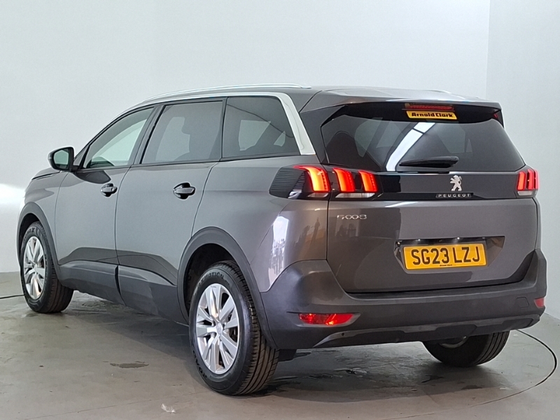 Peugeot 5008 1.5 Bluehdi Allure Premium Eat8 Grey #2