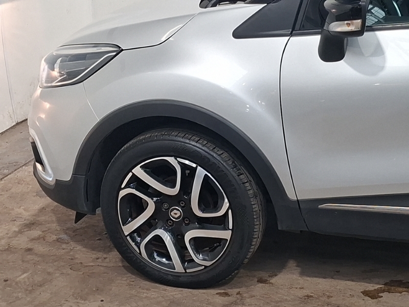Renault Captur 0.9 Gt Line Tce 89 Bhp Blue #19