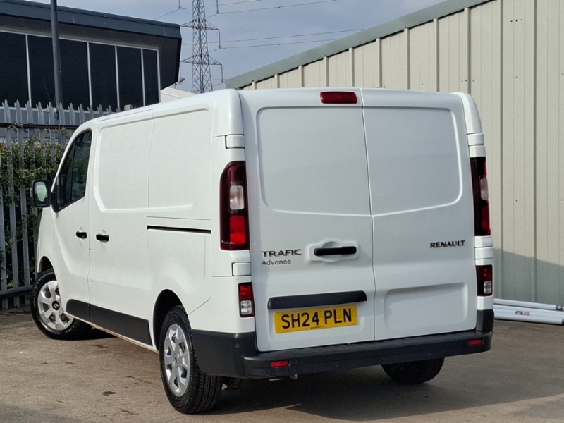 Renault Trafic Sl30 Blue Dci 130 Advance Van White #2