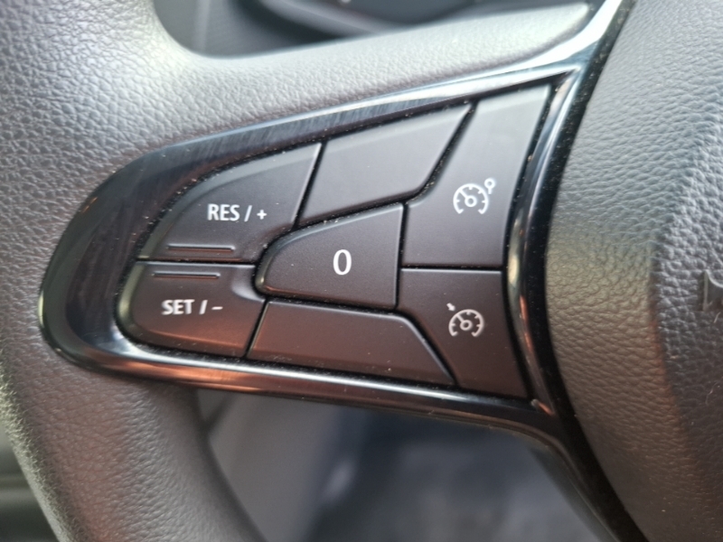Renault Trafic Sl30 Blue Dci 130 Advance Van White #15