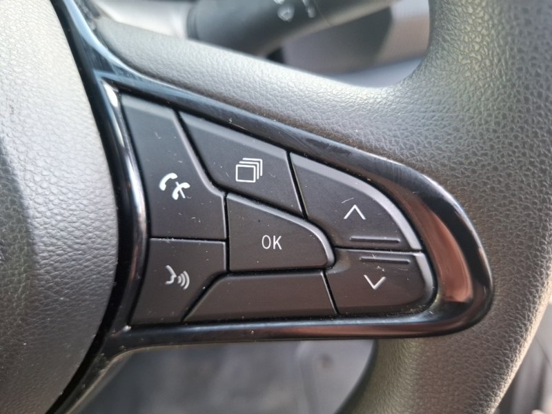 Renault Trafic Sl30 Blue Dci 130 Advance Van White #16