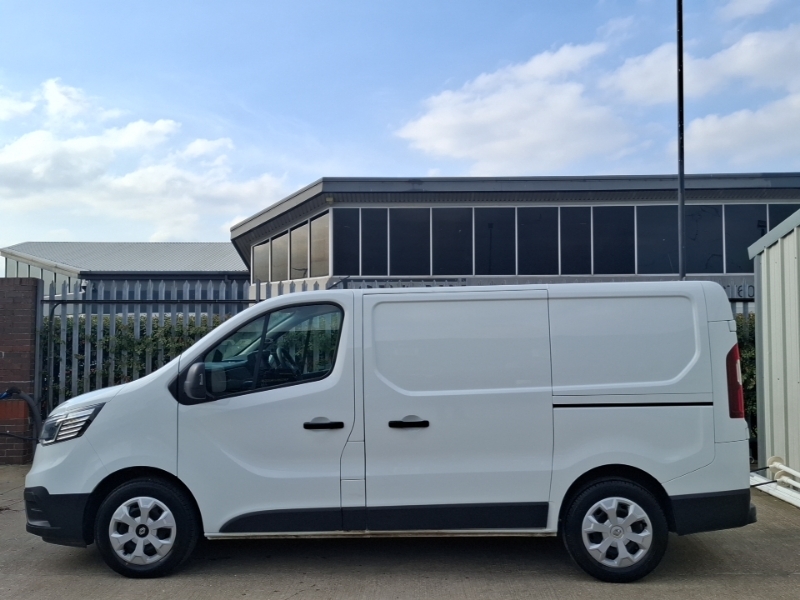 Renault Trafic Sl30 Blue Dci 130 Advance Van White #4