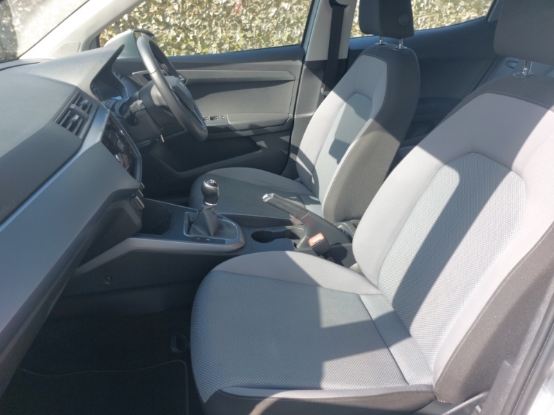 Seat Arona 1.0 Tsi Se Technology Silver #5