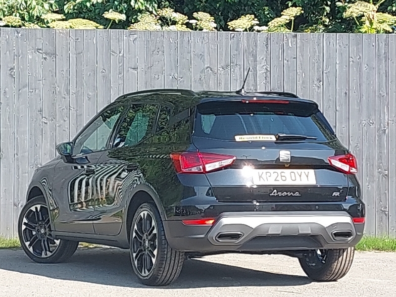 Seat Arona 1.0 Tsi 115 Fr Sport Dsg Black #2