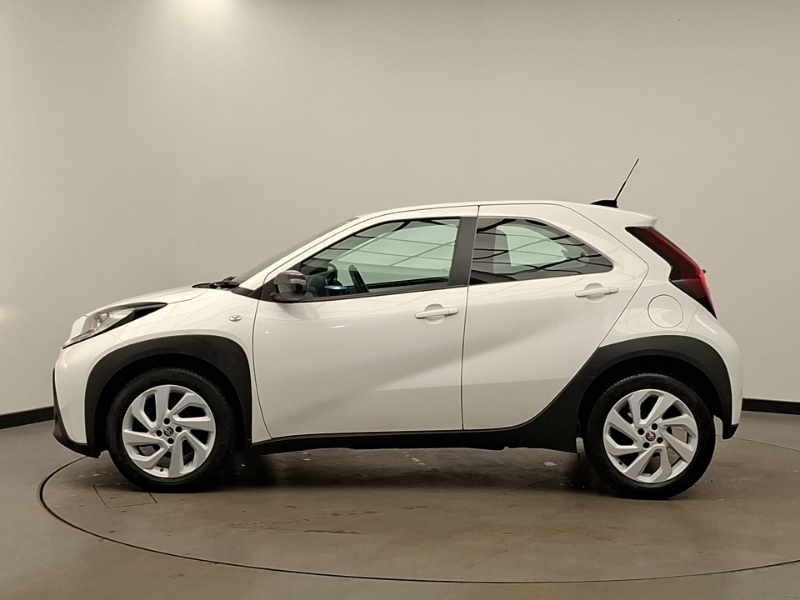 Toyota Aygo X 1.0 Vvt-i Pure White #4