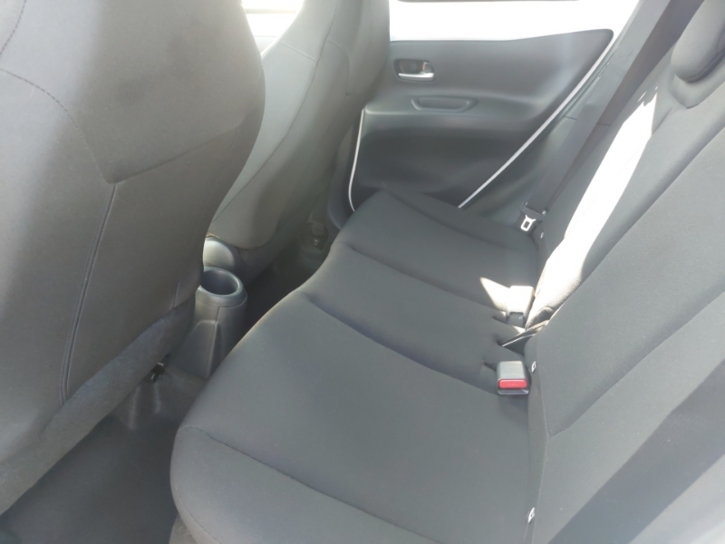 Toyota Aygo X 1.0 Vvt-i Edge White #6
