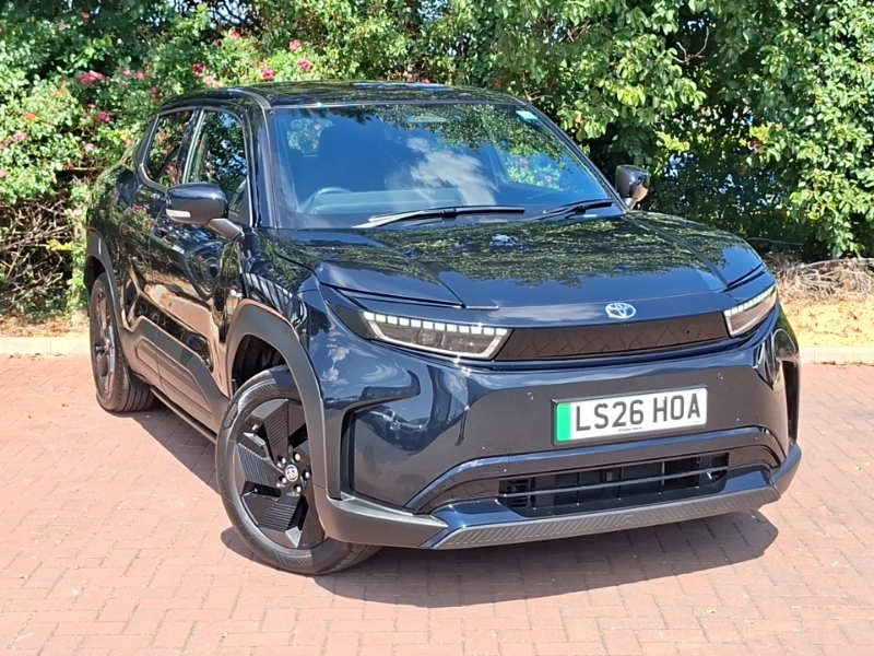 Toyota Urban Cruiser 128Kw Design 61Kwh Black