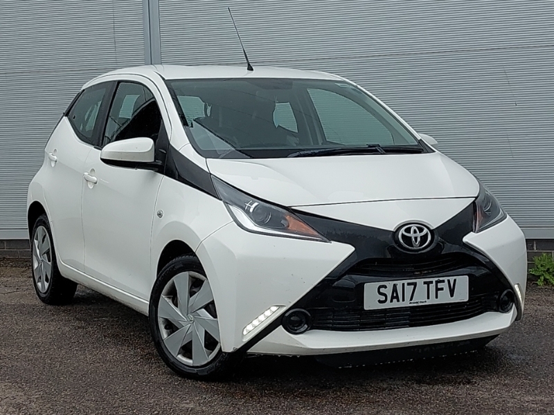 Toyota Aygo 1.0 Vvt-i X-play White
