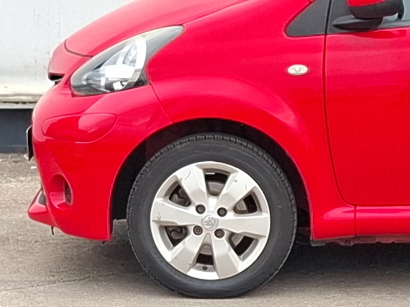 Toyota Aygo 1L Active Plus Red #19