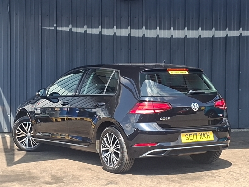 Volkswagen Golf 1.6 Tdi Se Nav SE17XKH Black #2
