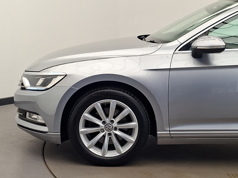 Volkswagen Passat R-line Silver #19