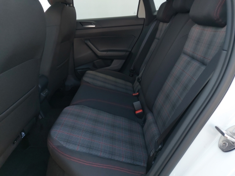 Volkswagen Polo 2.0 Tsi Gti Dsg White #6