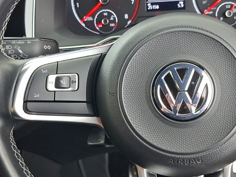 Volkswagen Polo  White #12
