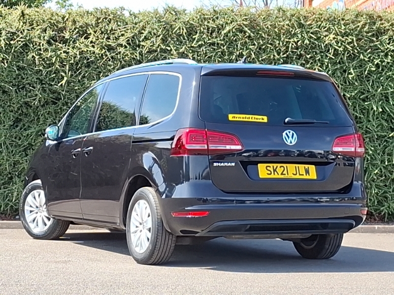 Volkswagen Sharan 1.4 Tsi Se Nav Dsg Black #2