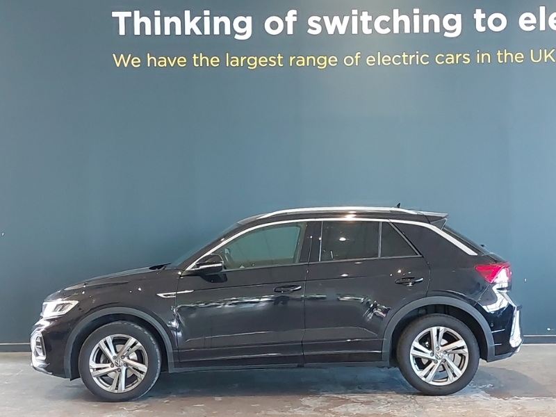 Volkswagen T-Roc 1.5 Tsi R-line Dsg Black #4