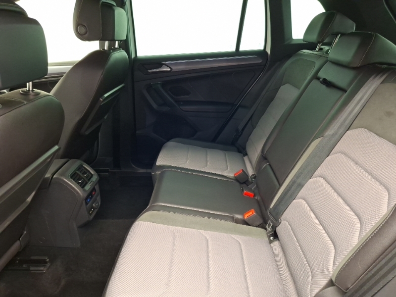 Volkswagen Tiguan 2.0 Tdi 150 4Motion R-line Tech Dsg GF69OUB White #6