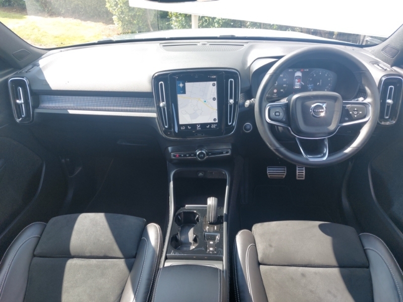 Volvo XC40 1.5 T3 163 R Design Pro Geartronic Grey #3