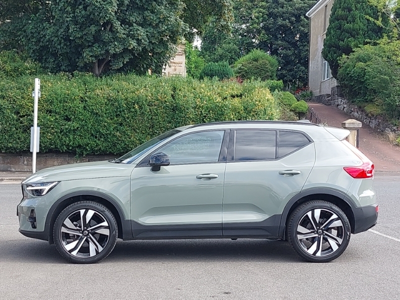 Volvo XC40 2.0 B3p Ultra Dark RA74KKH Green #4