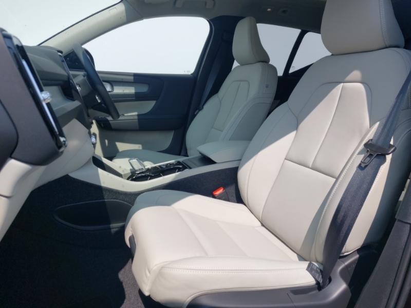 Volvo XC40 2.0 B4p Ultra Dark Black #5