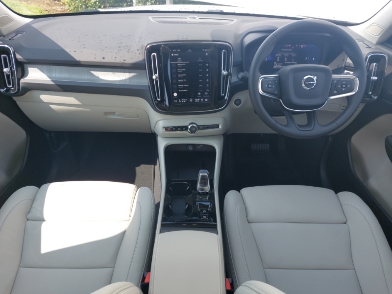 Volvo XC40 2.0 B4p Ultra Dark Black #3