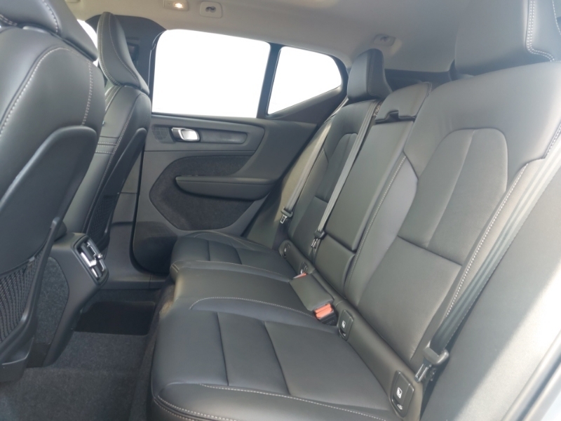 Volvo XC40 2.0 B4p Ultra Dark Grey #6