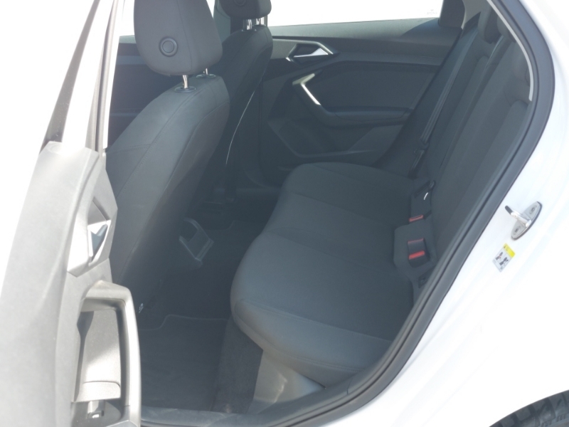 Audi A1 25 Tfsi Technik White #6