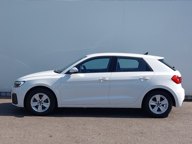 Audi A1 25 Tfsi Technik White #4