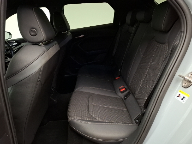 Audi A1 30 Tfsi 110 Black Edition Grey #5